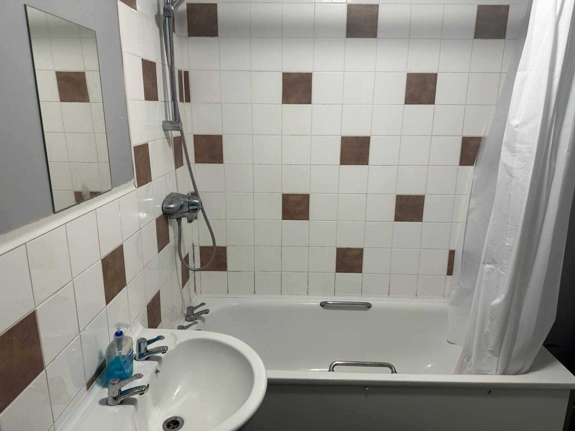 Wembley Serviced Apartment, 20Mins From Central Londres Exterior foto